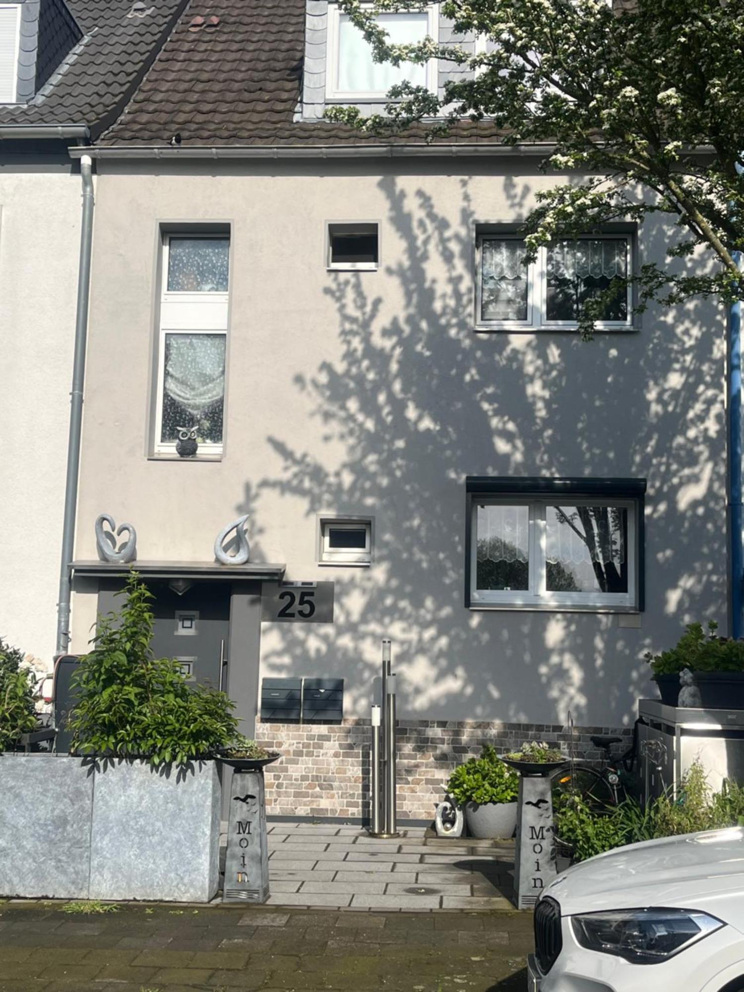 Gaestezimmer In Ratingen Bei Duesseldorf Mit Einem Hauch Luxus Extérieur photo