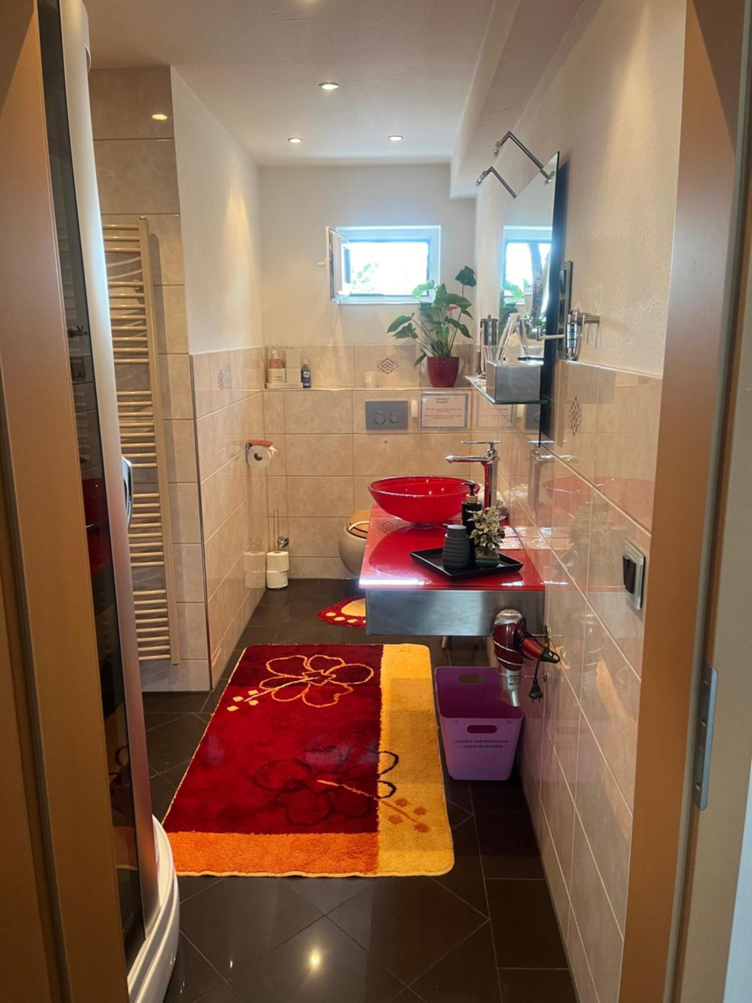 Gaestezimmer In Ratingen Bei Duesseldorf Mit Einem Hauch Luxus Extérieur photo